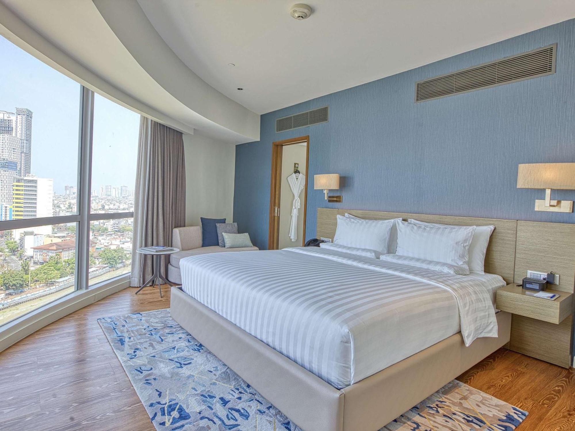 Novotel Suites Manila At Acqua Mandaluyong Luaran gambar