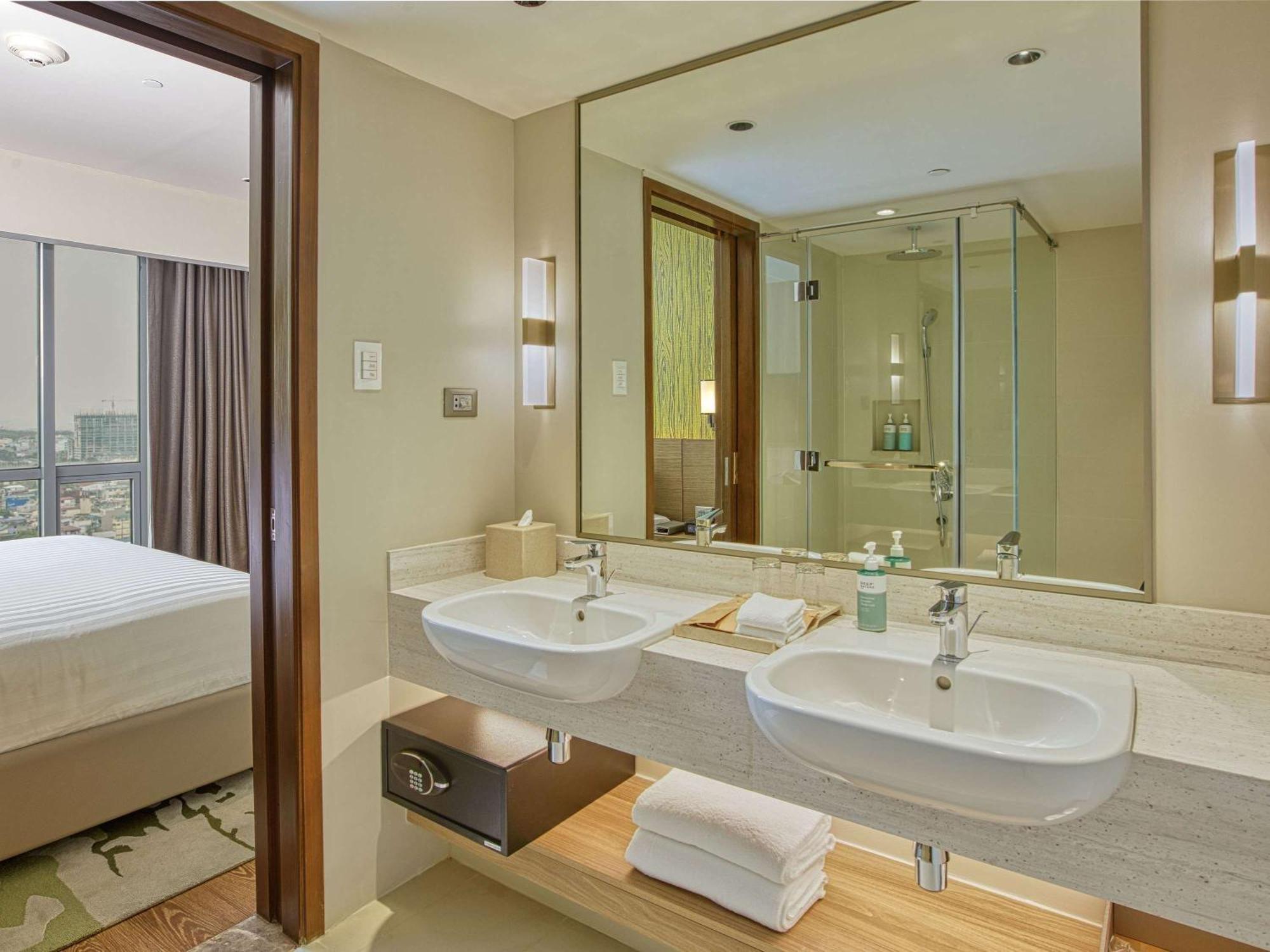 Novotel Suites Manila At Acqua Mandaluyong Luaran gambar